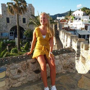 Meet your Posher, Lise